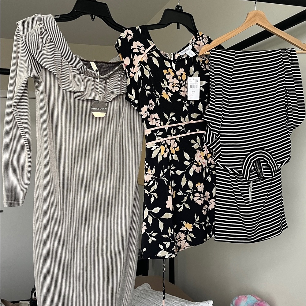 NWT Maternity bundle (3)🐣